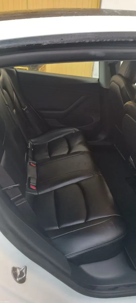 Long range AWD Tesla model 3 (deposit taken) - Image 4