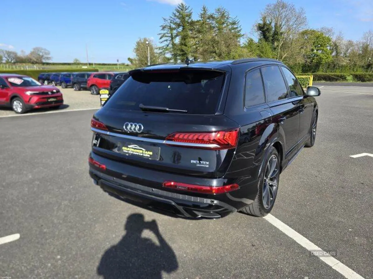 Audi Q7 DIESEL ESTATE - Image 4