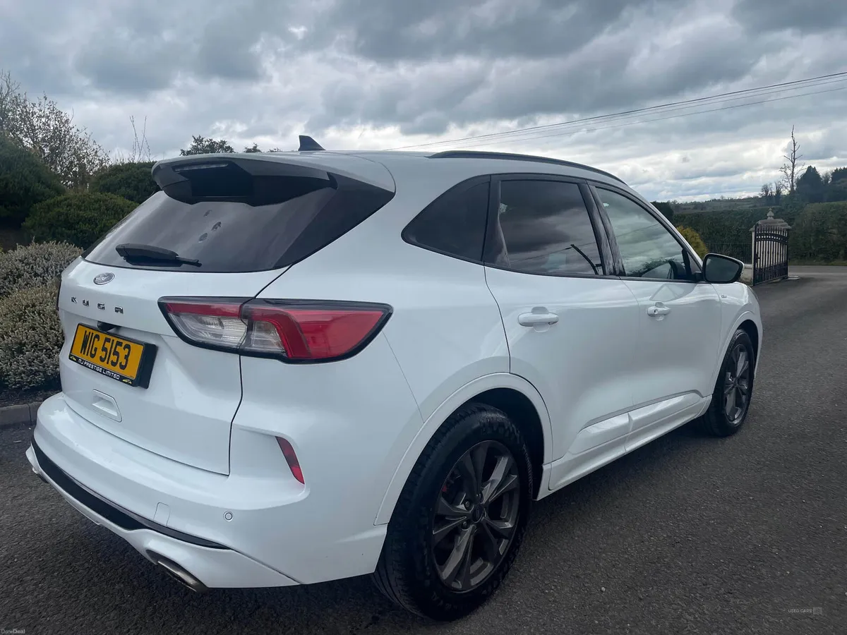Ford Kuga DIESEL ESTATE - Image 2