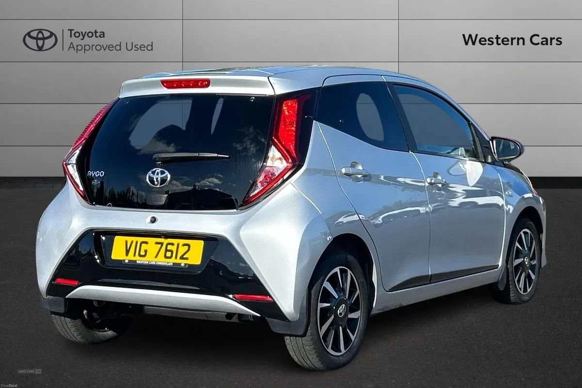 Toyota Aygo 1.0 VVT-i x-trend Euro 6 (s/s) 5dr - Image 2