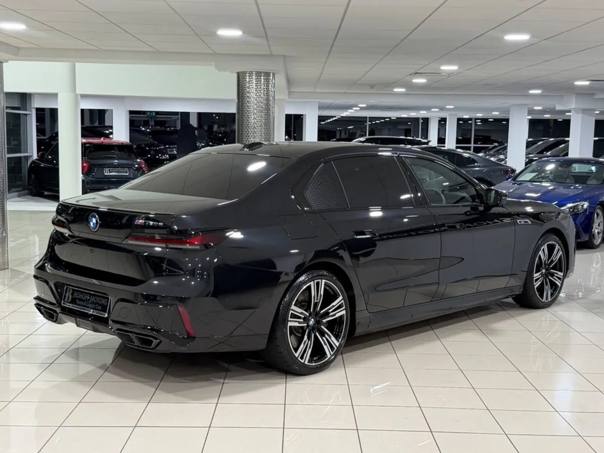 BMW 7-Series M760E ULTIMATE X-DRIVE=32” THEATRE SC - Image 3