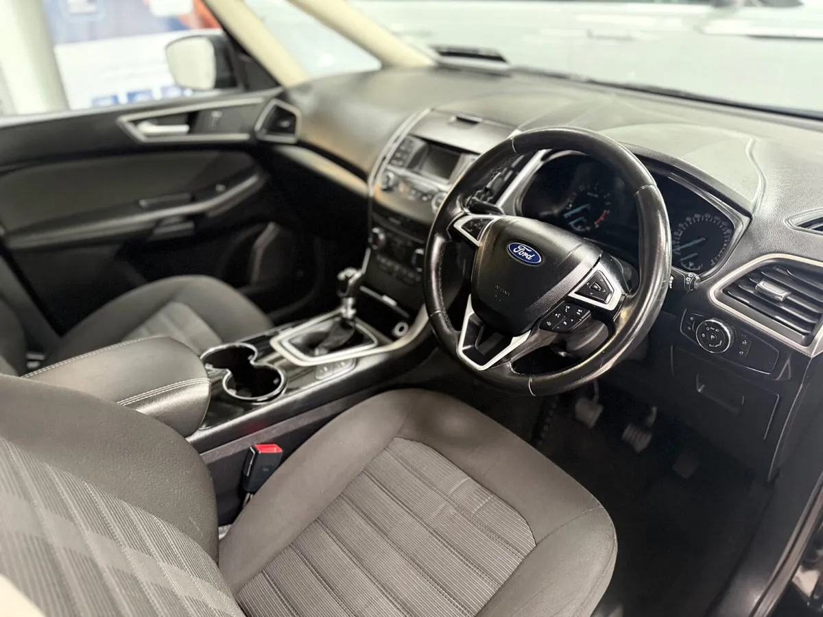 Ford Galaxy 2016. 2.0TDI ZETEC - Image 4