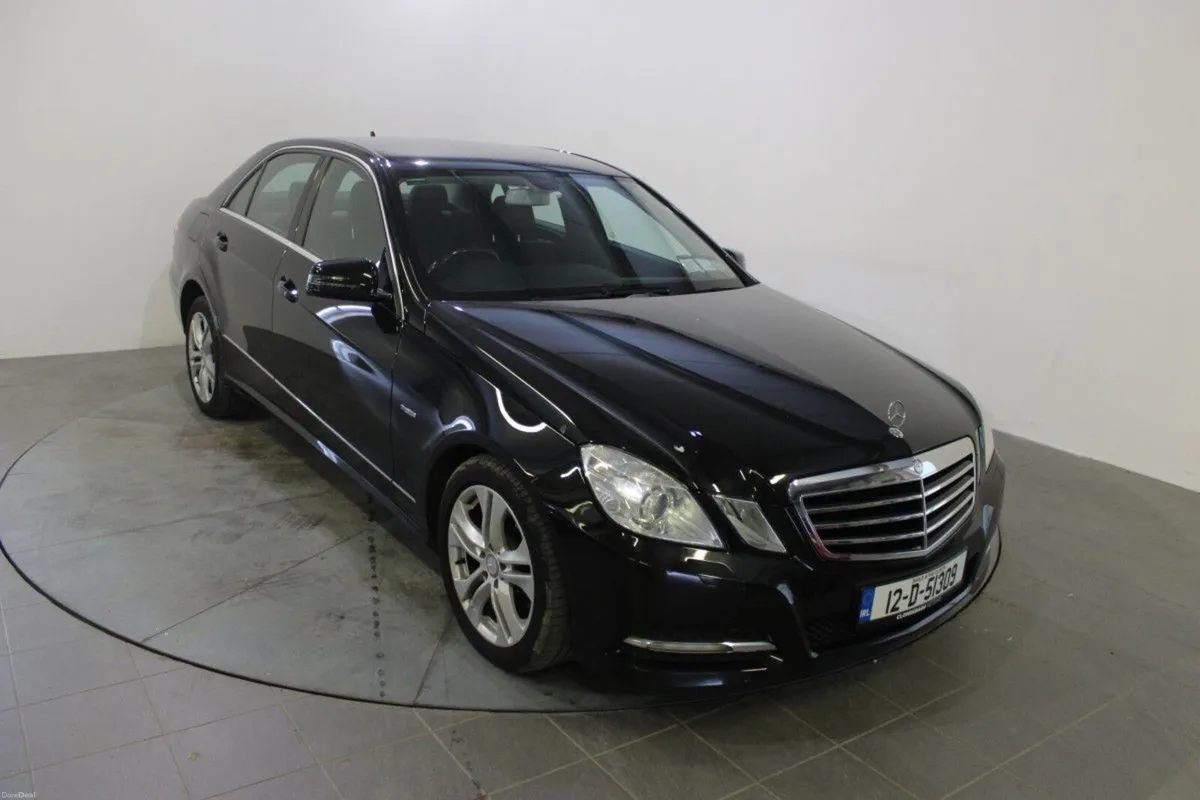 Mercedes-Benz E-Class E 220 CDI BlueEfficiency Cla - Image 1