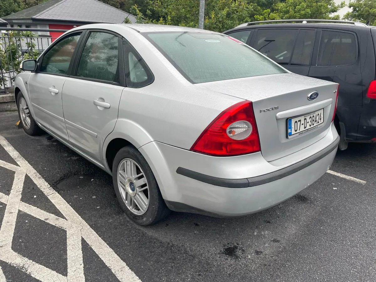 Ford Focus Chia 1.6 petrol 2007 automatic - Image 4