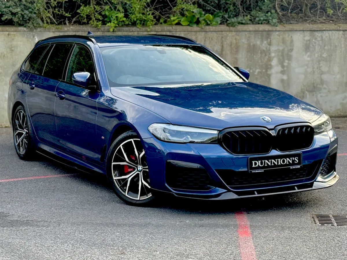 BMW 5-Series 2023 520D TOURING M SPORT LCI - Image 1