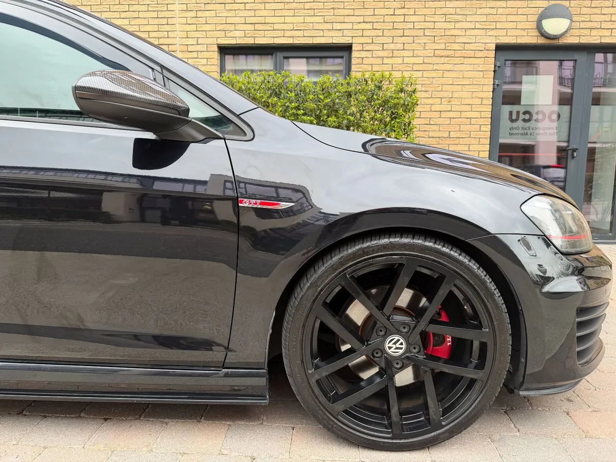 Volkswagen Golf GTI 2014 - Image 4
