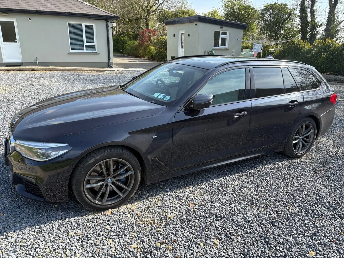 BMW 530d Xdrive Touring - Image 1