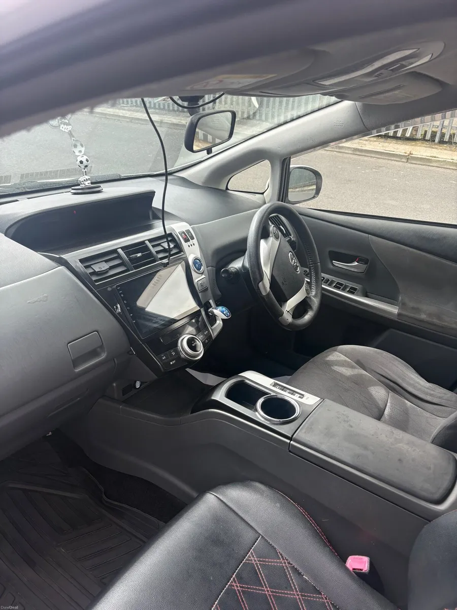 Toyota Prius 7 seater Automatic Hybrid 7 - Image 3