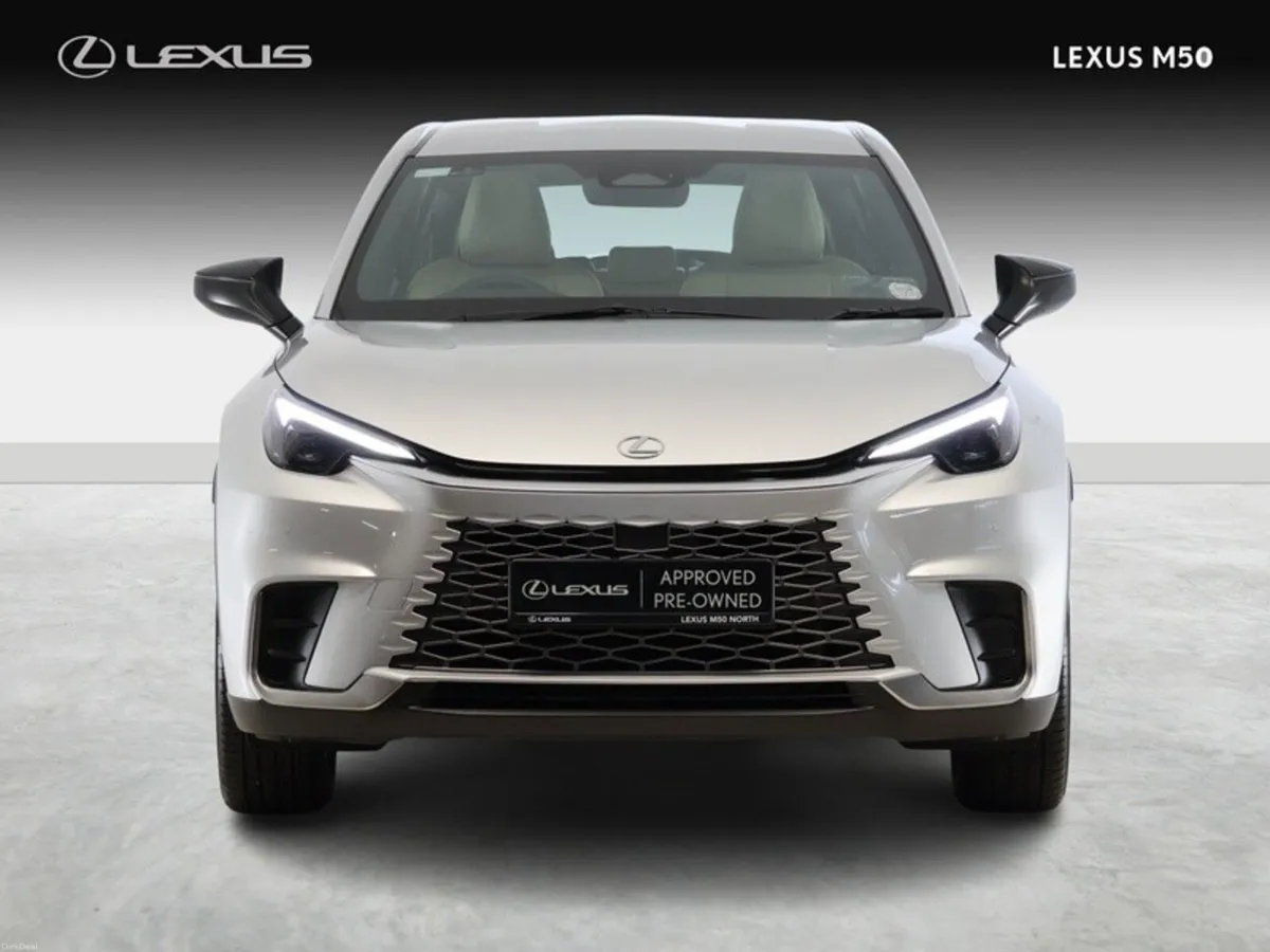 Lexus LBX Elegant - Image 4