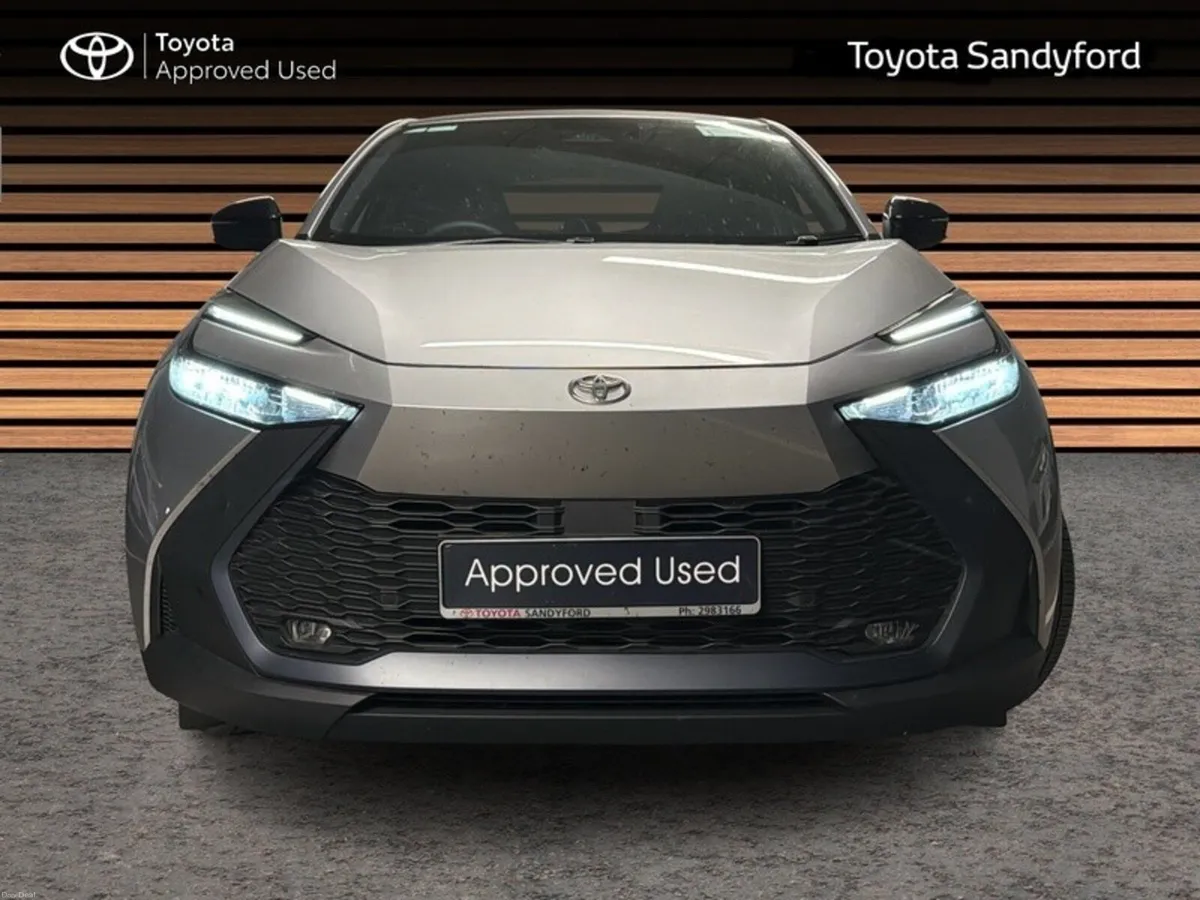 Toyota C-HR HYBRID SPORT PLUS EXTRAS // HEATED SEA - Image 5