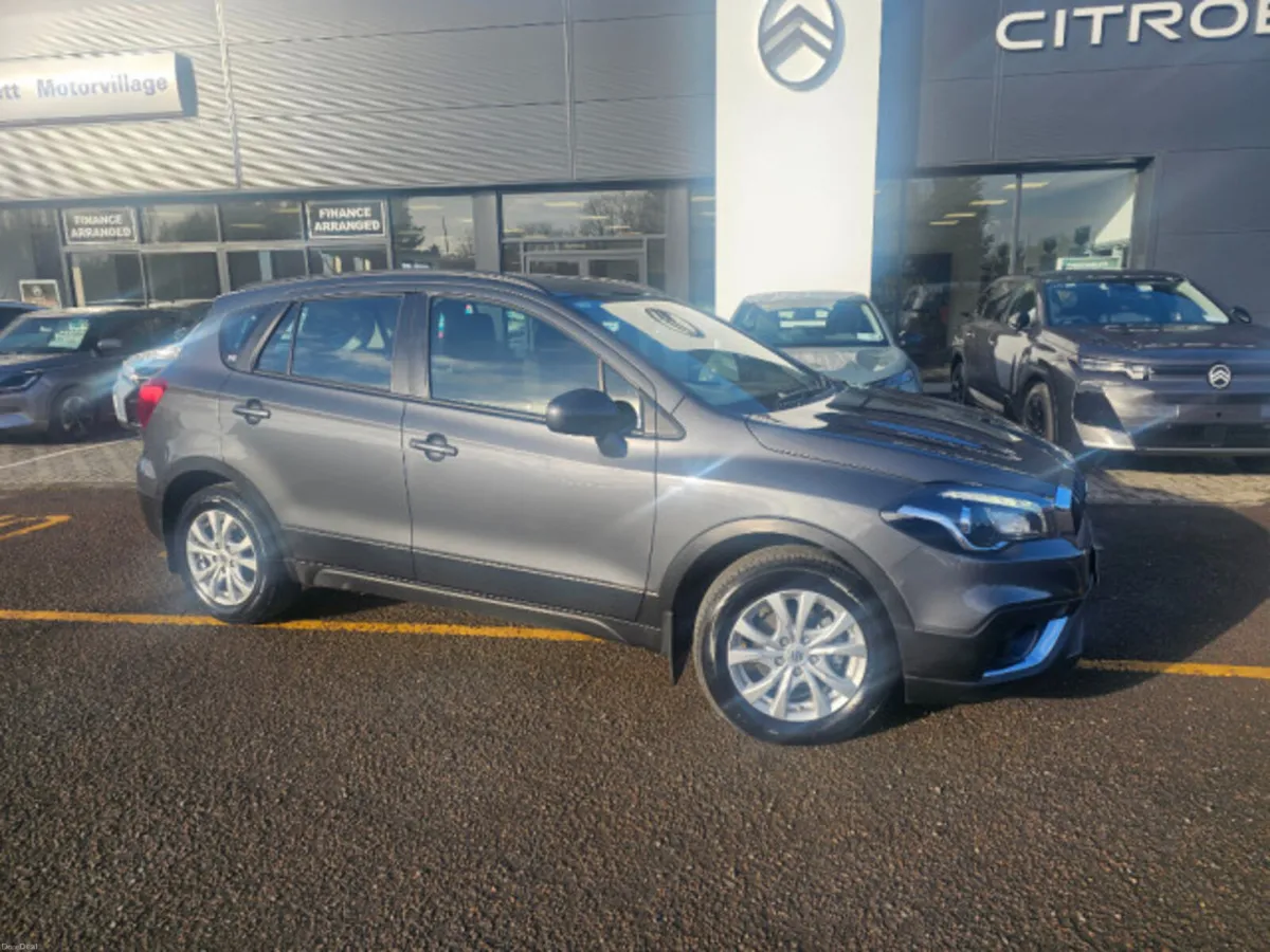 Suzuki SX4 S-Cross 1.4 - Image 1