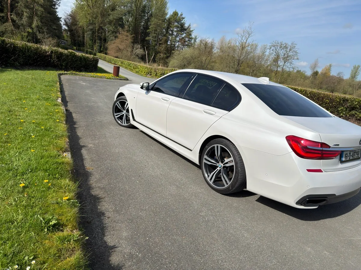 Bmw 740 - Image 3