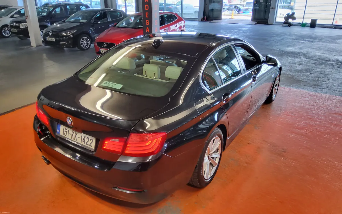 BMW 5-Series 2015 - Image 3