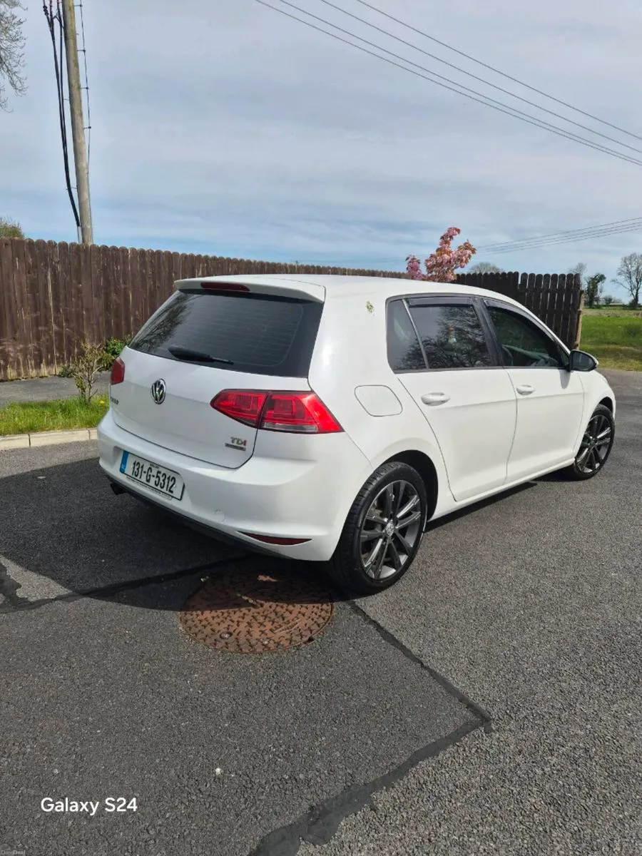Volkswagen Golf Diesel  131 - Image 4