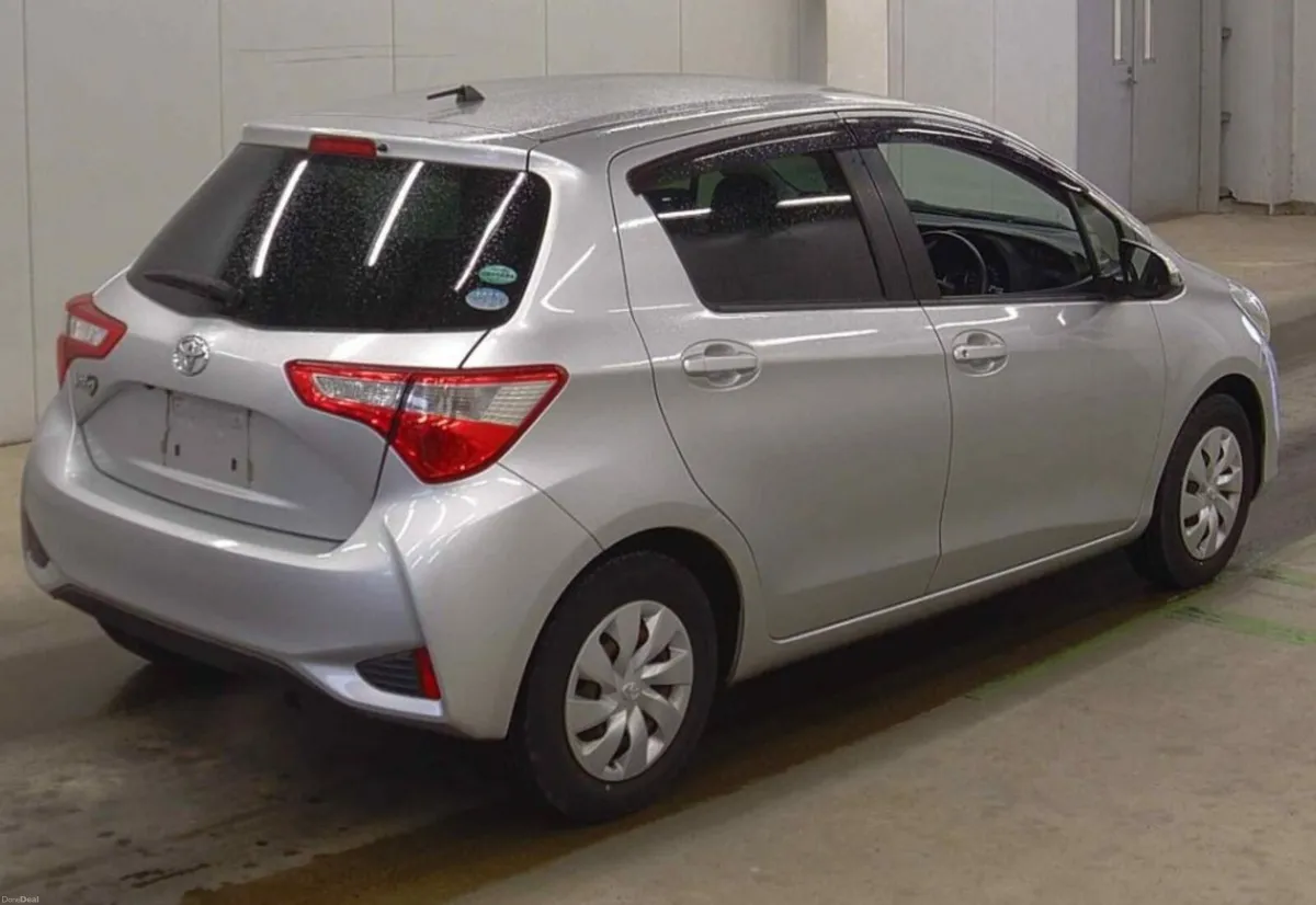 2017 Toyota Yaris Vitz Automatic - Image 3