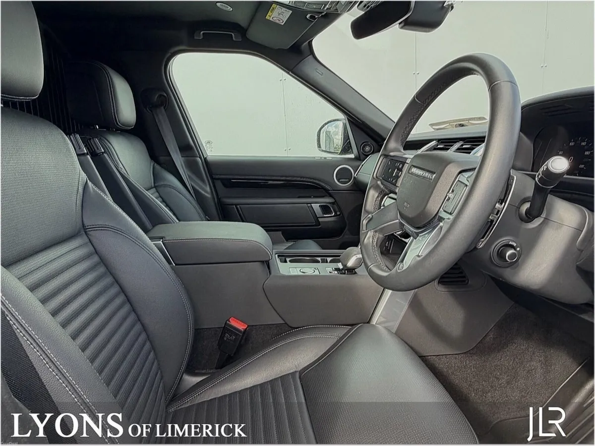 Land Rover Discovery 2 Seater Commercial 3.0D 350P - Image 3