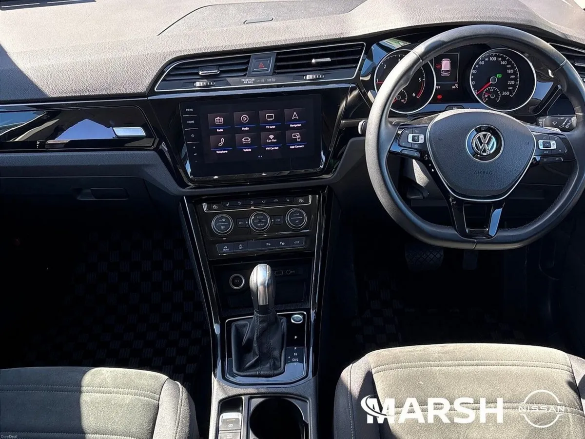 Volkswagen Touran 2.0 TDI 115HP Comfortline - Image 2