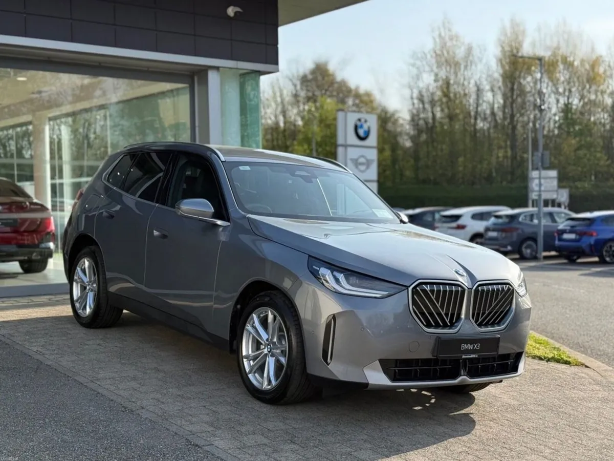 BMW X3 30e xDrive xLine - Image 1