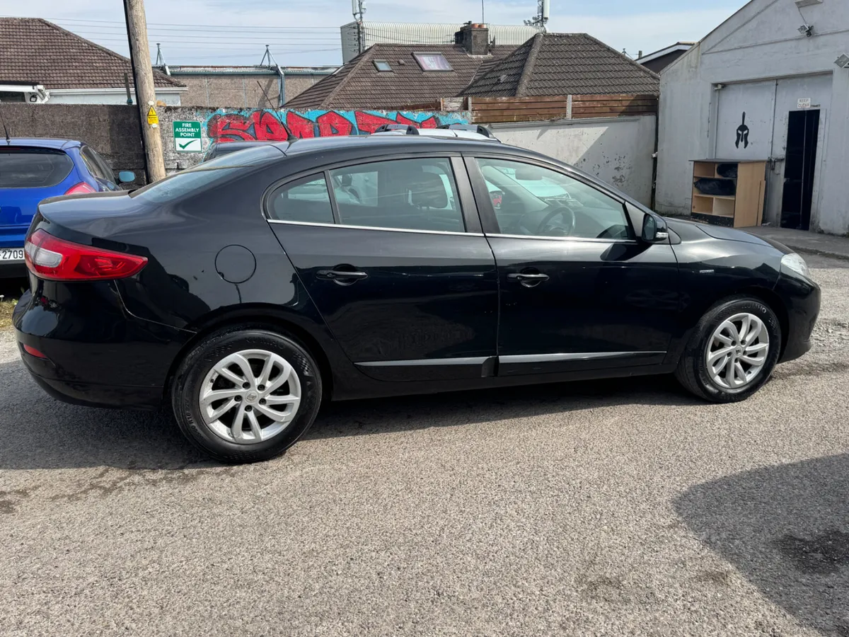 Renault Fluence Limited Edition - Image 2