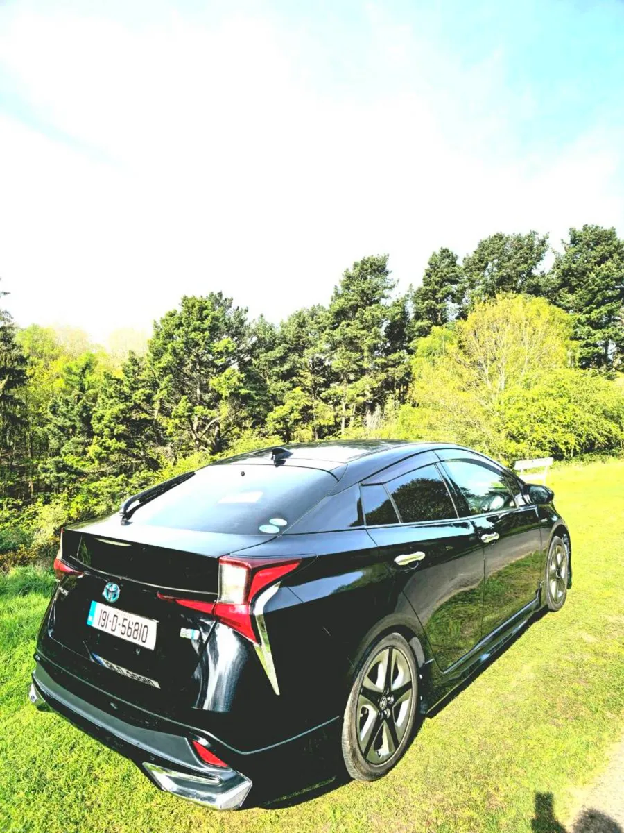 Toyota Prius HigSpex Leather Interior 2019 - Image 1