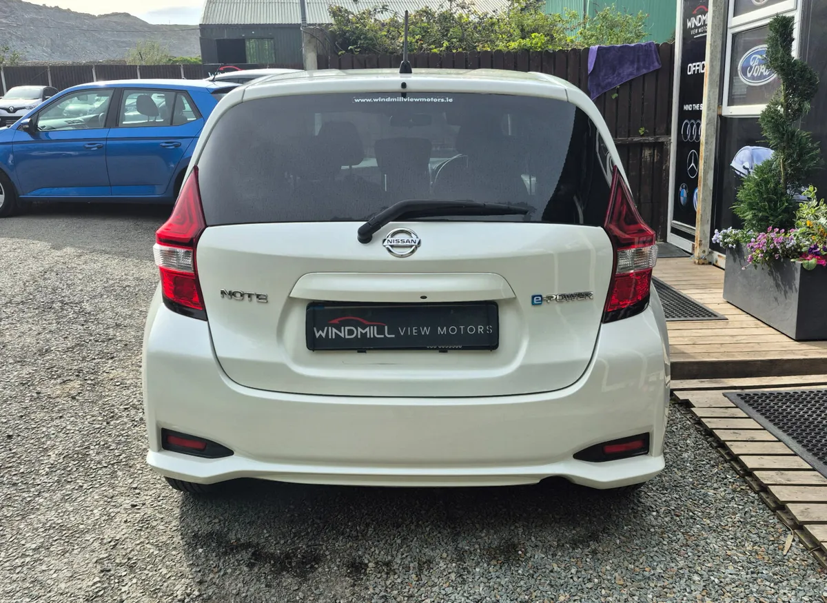 Nissan Note E-POWER Hybrid 2017 - Image 5