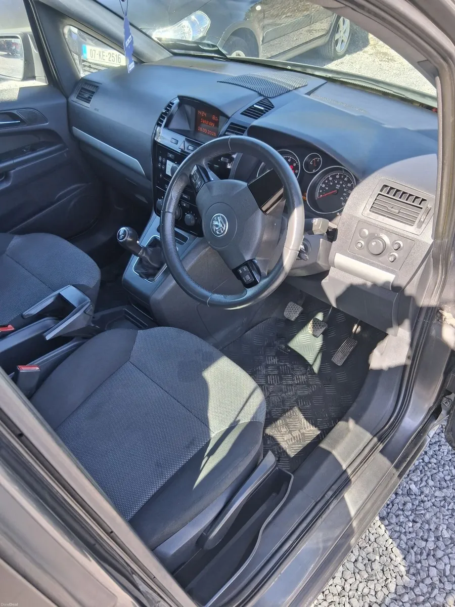 Vauxhall Zafira 2011 - Image 6