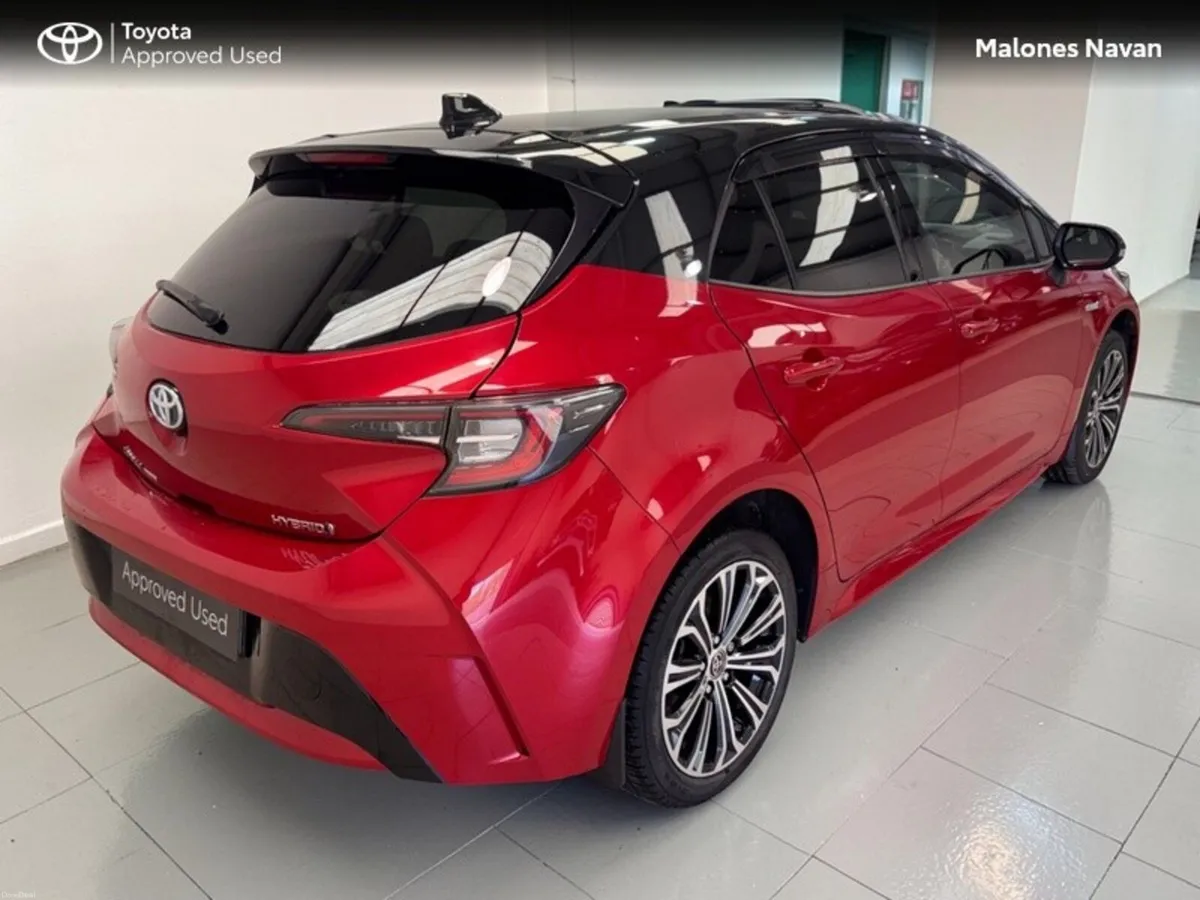 Toyota Corolla COROLLA HYBRID L/SPORT HB - Image 2