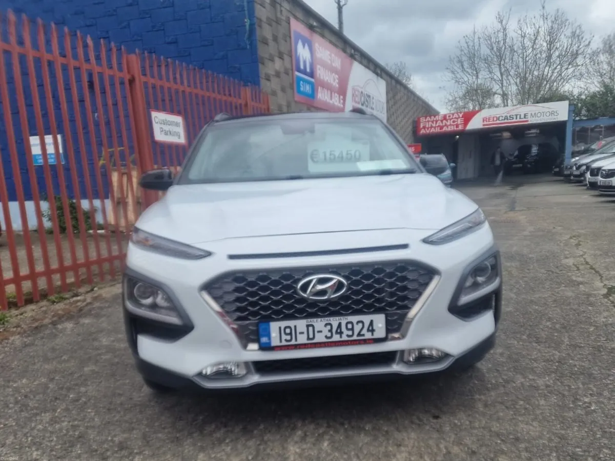Hyundai KONA KAUAI EXECUTIVE 5DR - Image 2