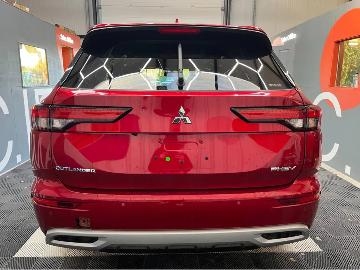 Mitsubishi Outlander €45950 2024 MITSUBISHI OUTLAN - Image 3