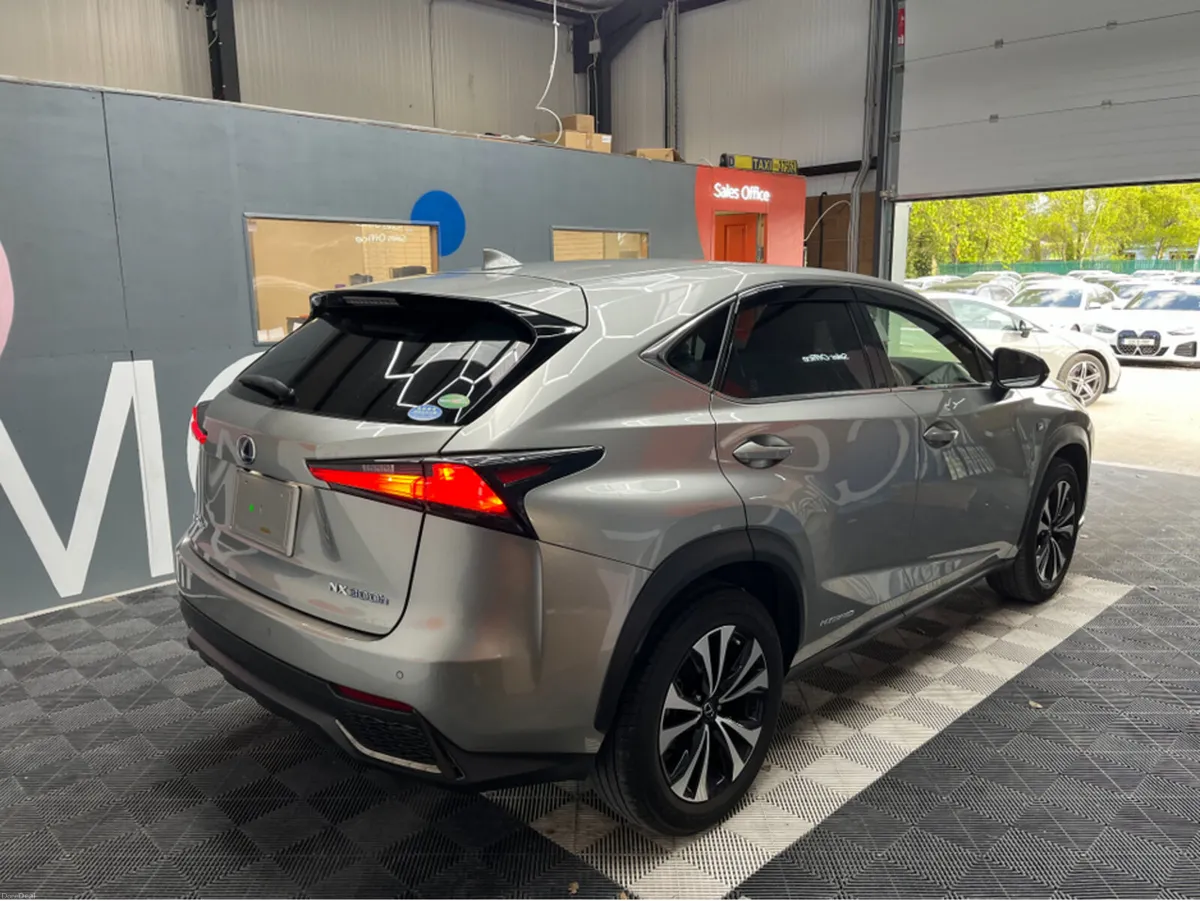 Lexus NX 2020 LEXUS NX300H F SPORT 2.5 AUTOMATIC / - Image 2