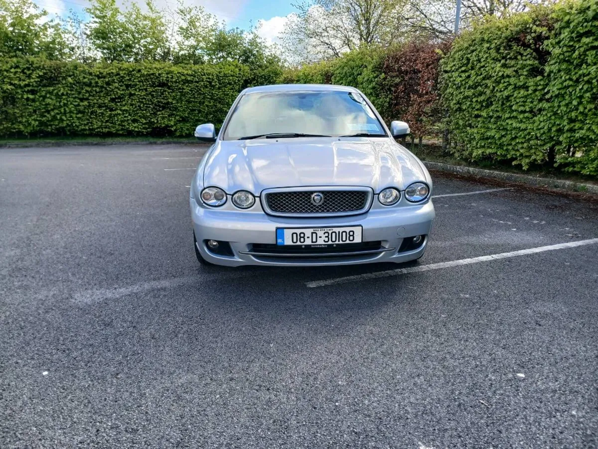 Jaguar X Type 2.0 Diesel Silver Metalic / Black Le - Image 5