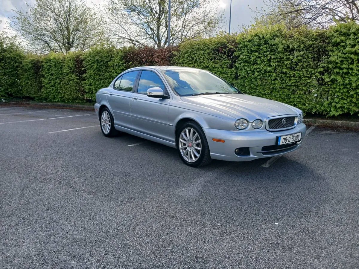 Jaguar X Type 2.0 Diesel Silver Metalic / Black Le - Image 1