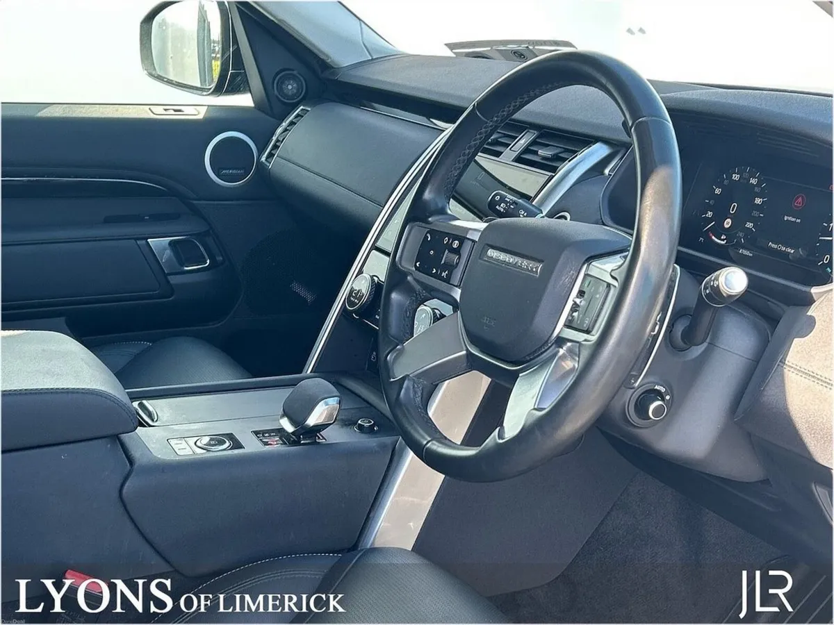 Land Rover Discovery DISCOVERY 3.0 SD6 SE 2 Seater - Image 4