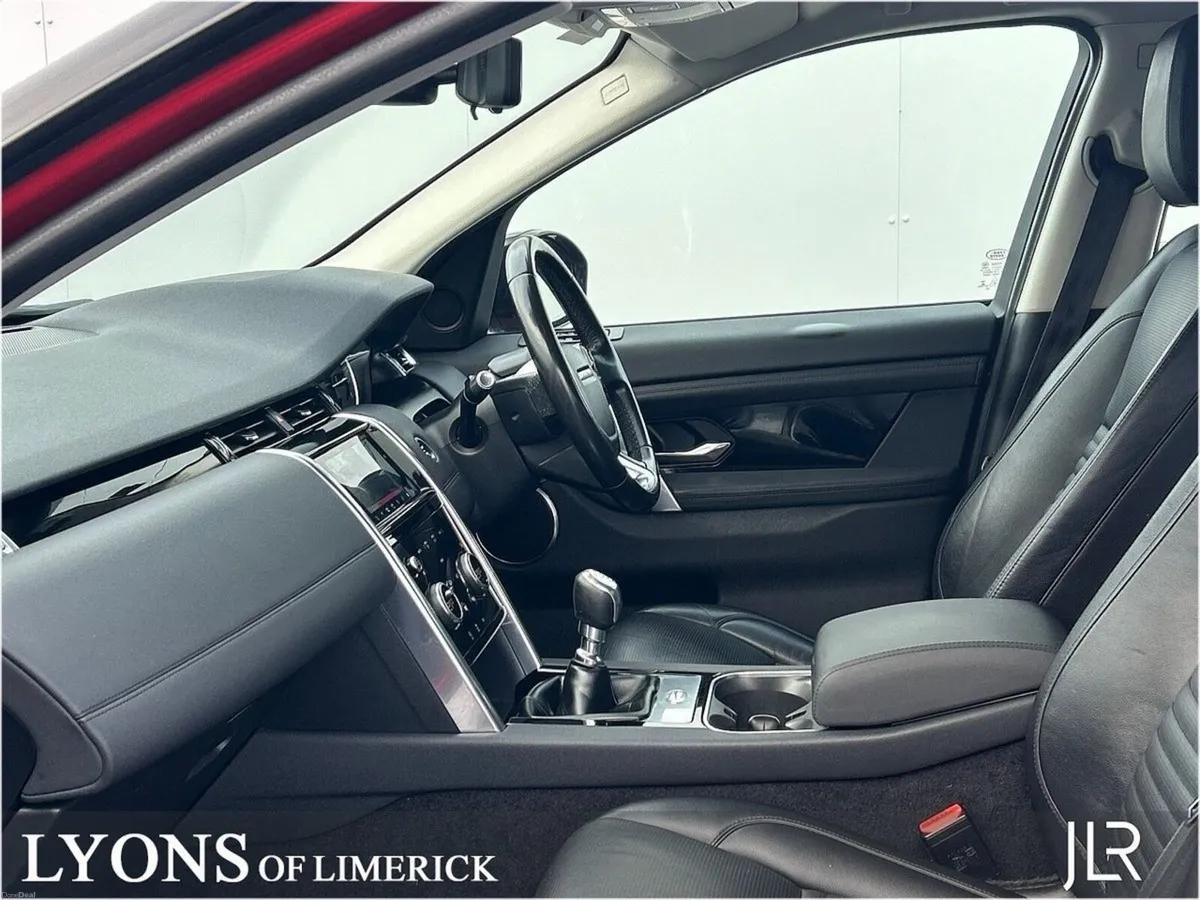 Land Rover Discovery Sport S 2.0D *2 Year Approved - Image 4