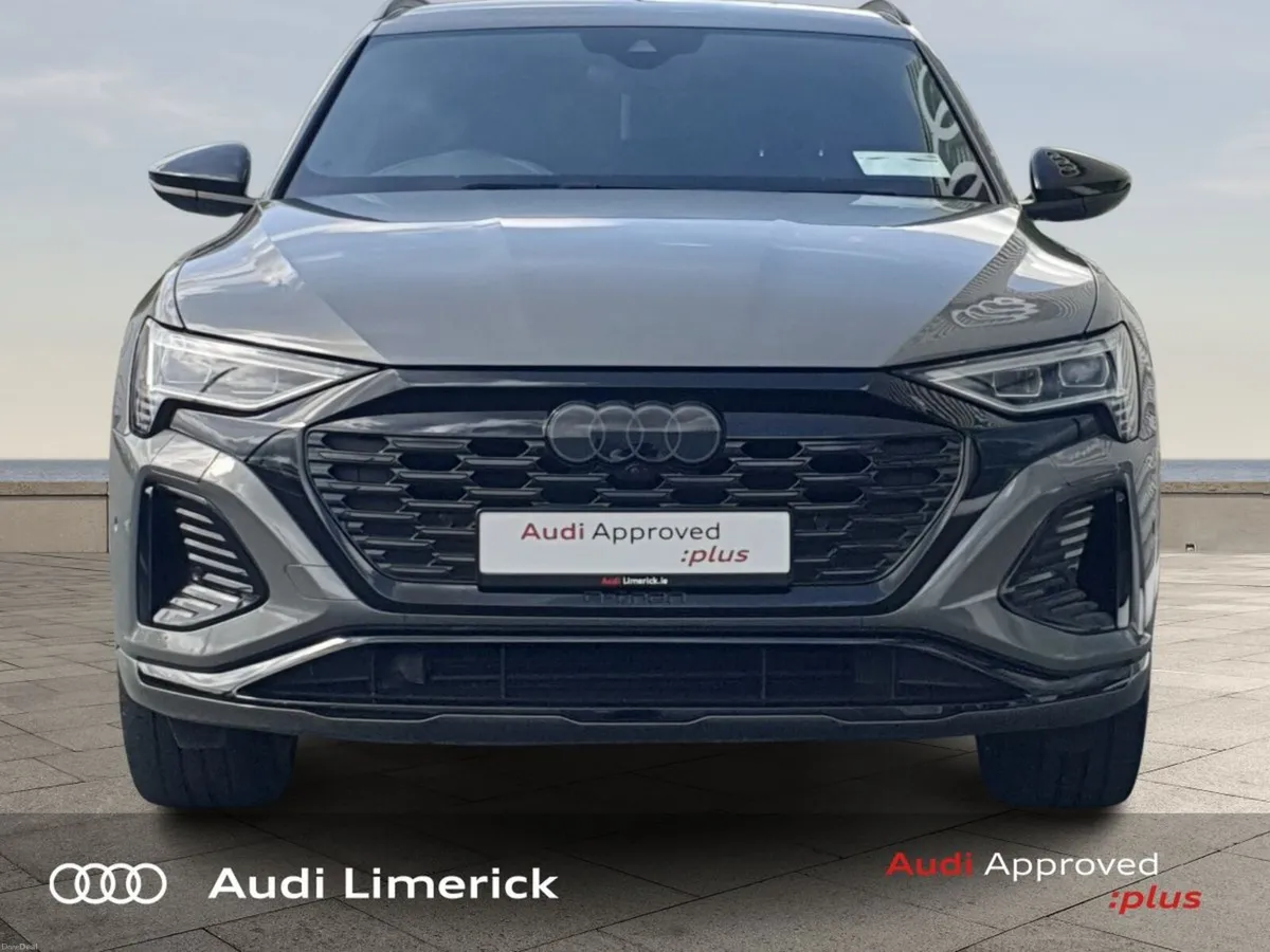 Audi Q8 e-tron Black Edition 55 Quattro 408 Electr - Image 3