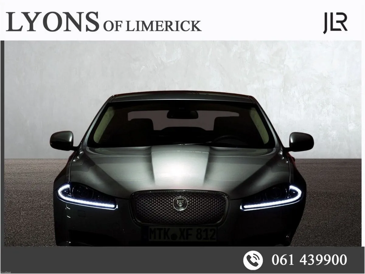 Jaguar I-Pace EV400 Auto Black Edition - Image 2