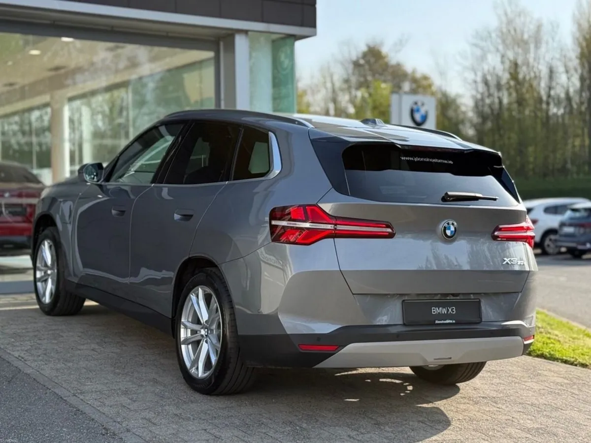BMW X3 30e xDrive xLine - Image 2