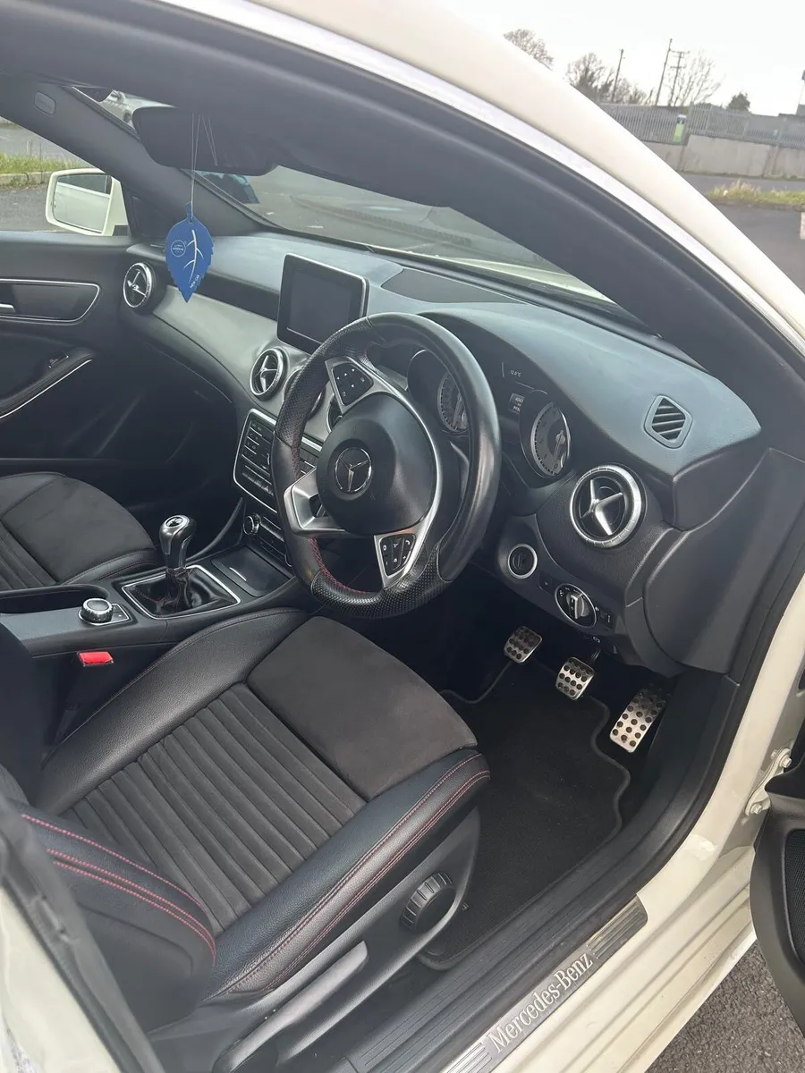 Mercedes-Benz CLA 2016 - Image 4