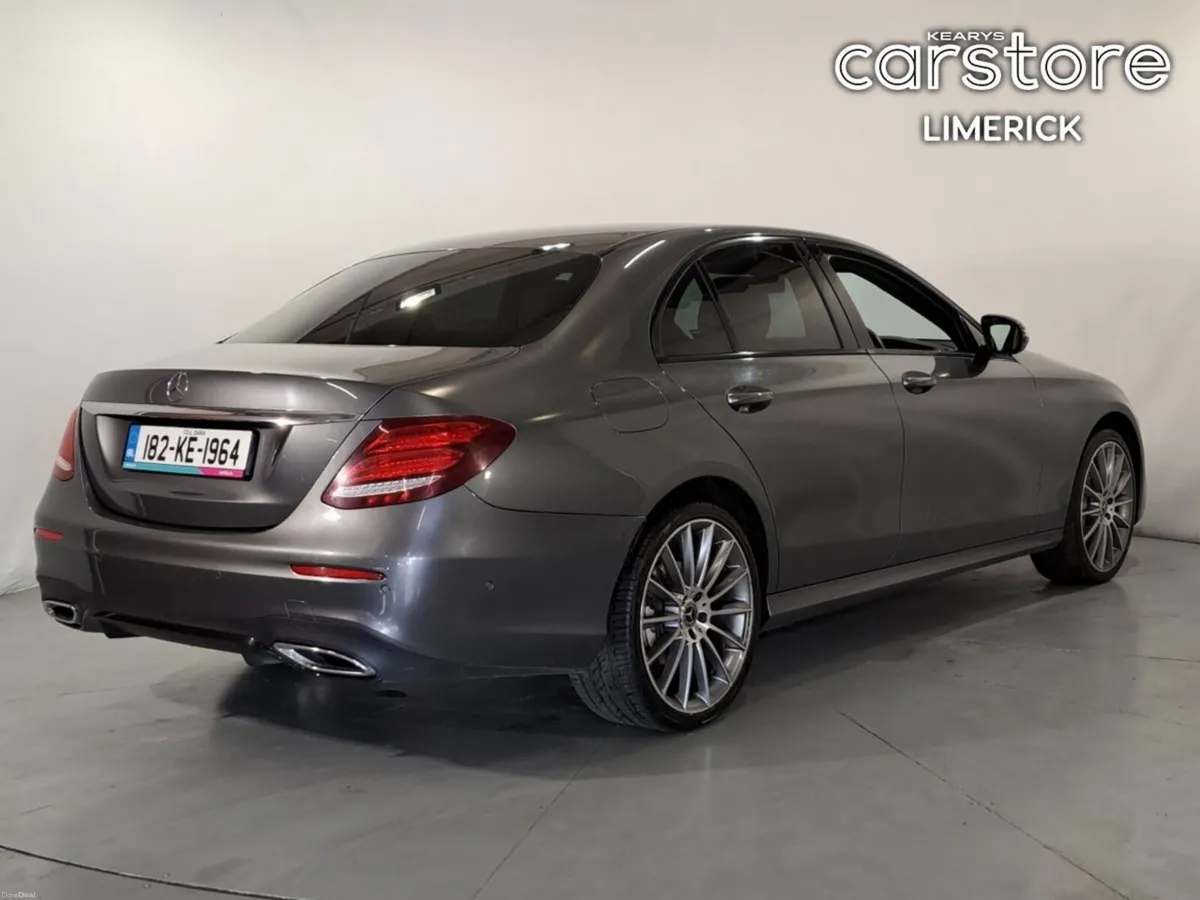 Mercedes-Benz E-Class E 220 D AMG LINE A/T - Image 3