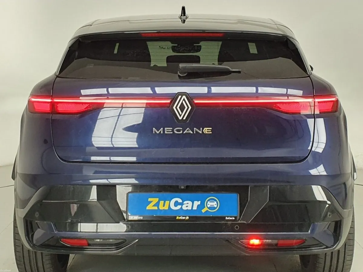 Renault Megane E-Tech EV60 220hp Techno - Image 4