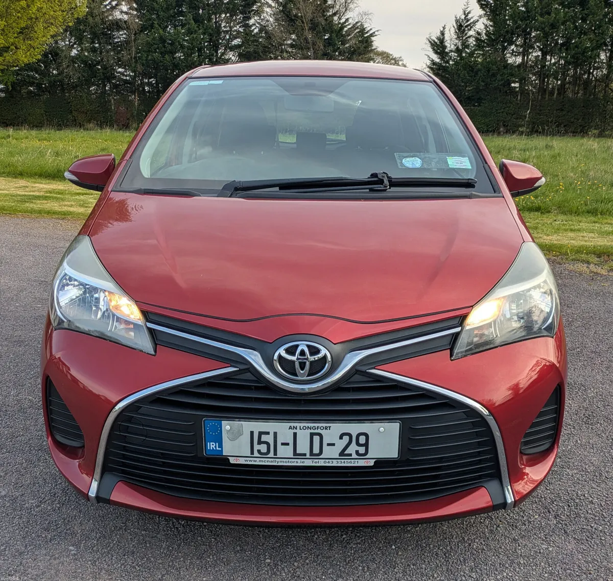 TOYOTA YARIS AURA /LOW KMS /NEW NCT - Image 2