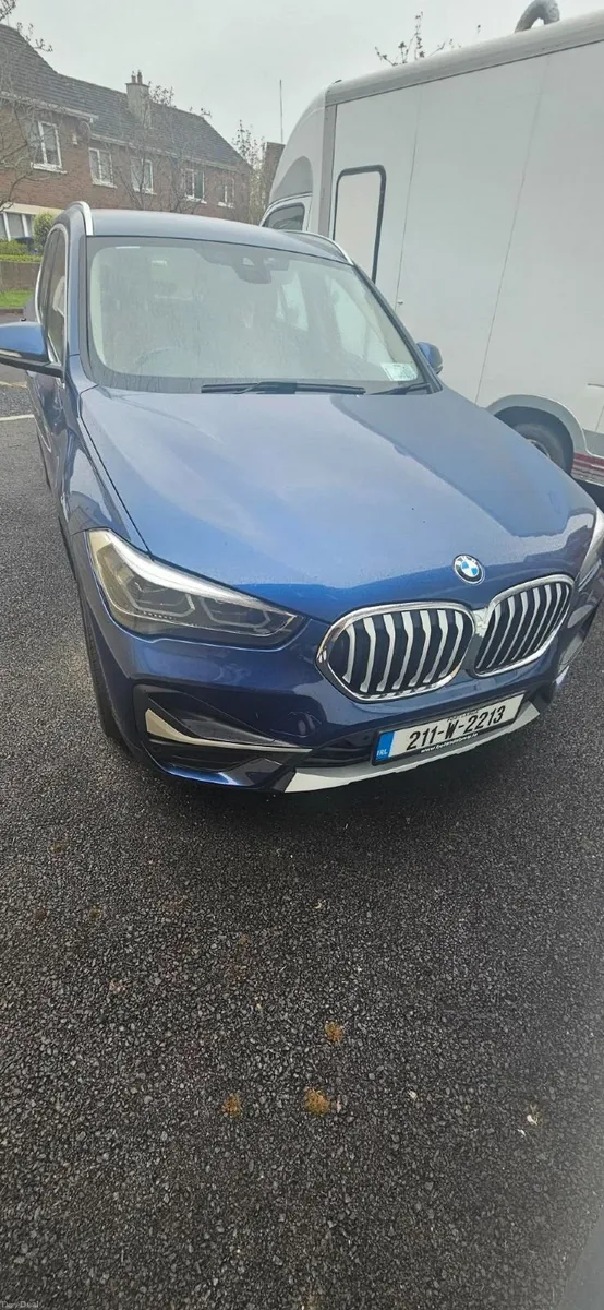 2021 BMW X1 xDrive25e Plug-In Hybrid / Auto - Image 1