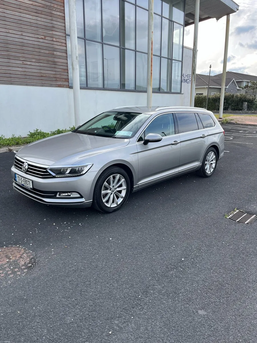 Volkswagen Passat Estate 2017 AUTOMATIC 1.4TSI 150 - Image 2