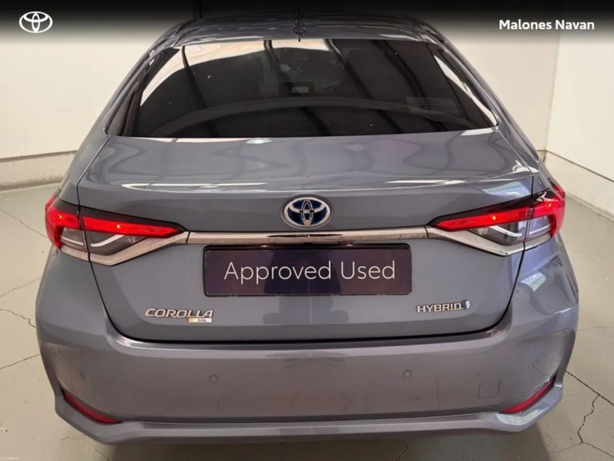 Toyota Corolla COROLLA HYBRID SOL SALOON - Image 4