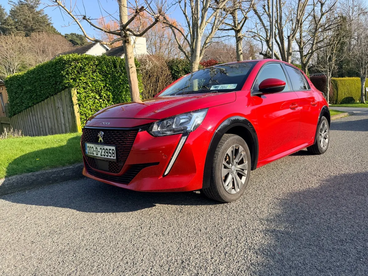 Peugeot 208 ALLURE Electric 136BHP  50KW - Image 3