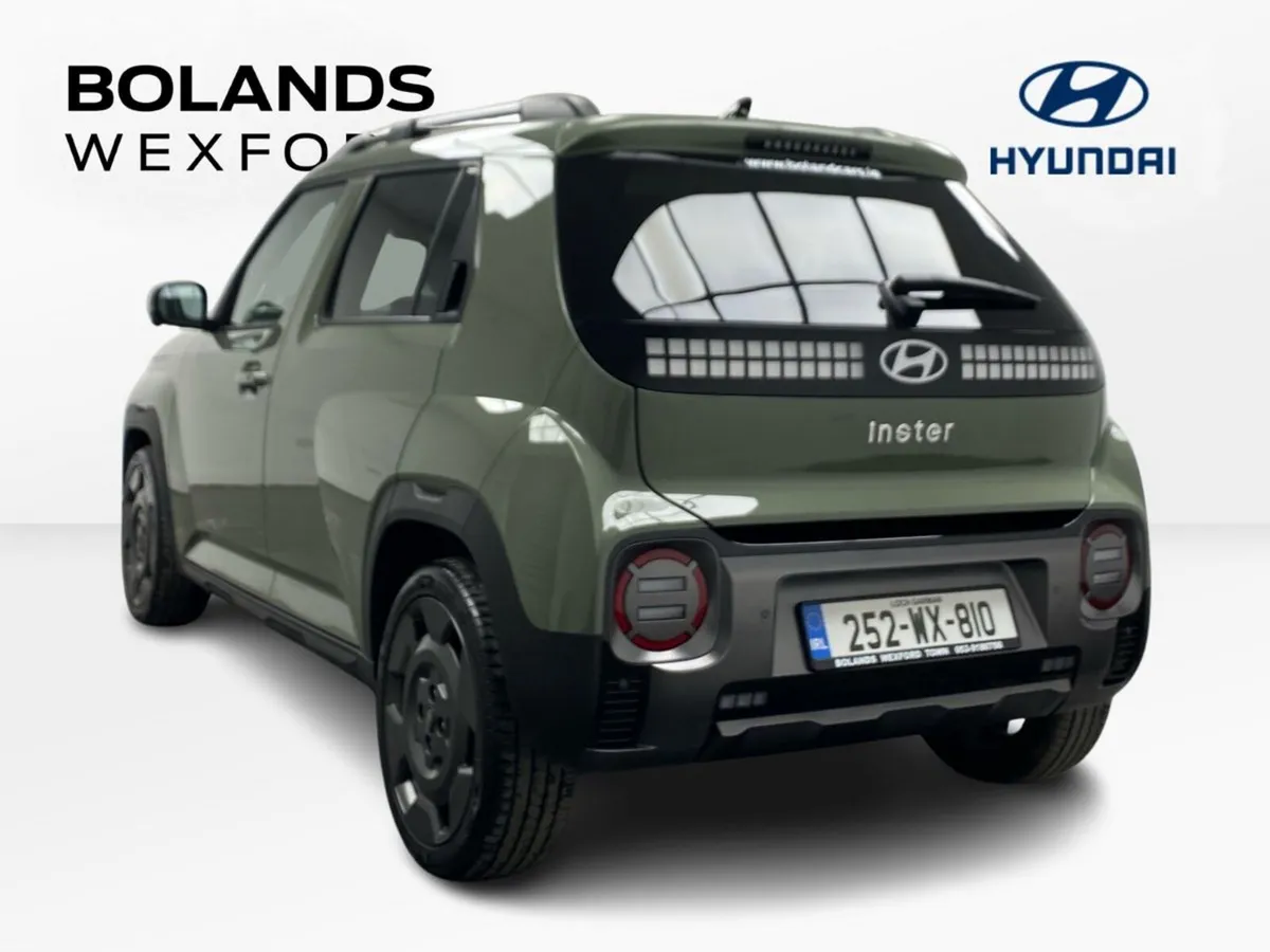 Hyundai INSTER Cross Auto - Image 4