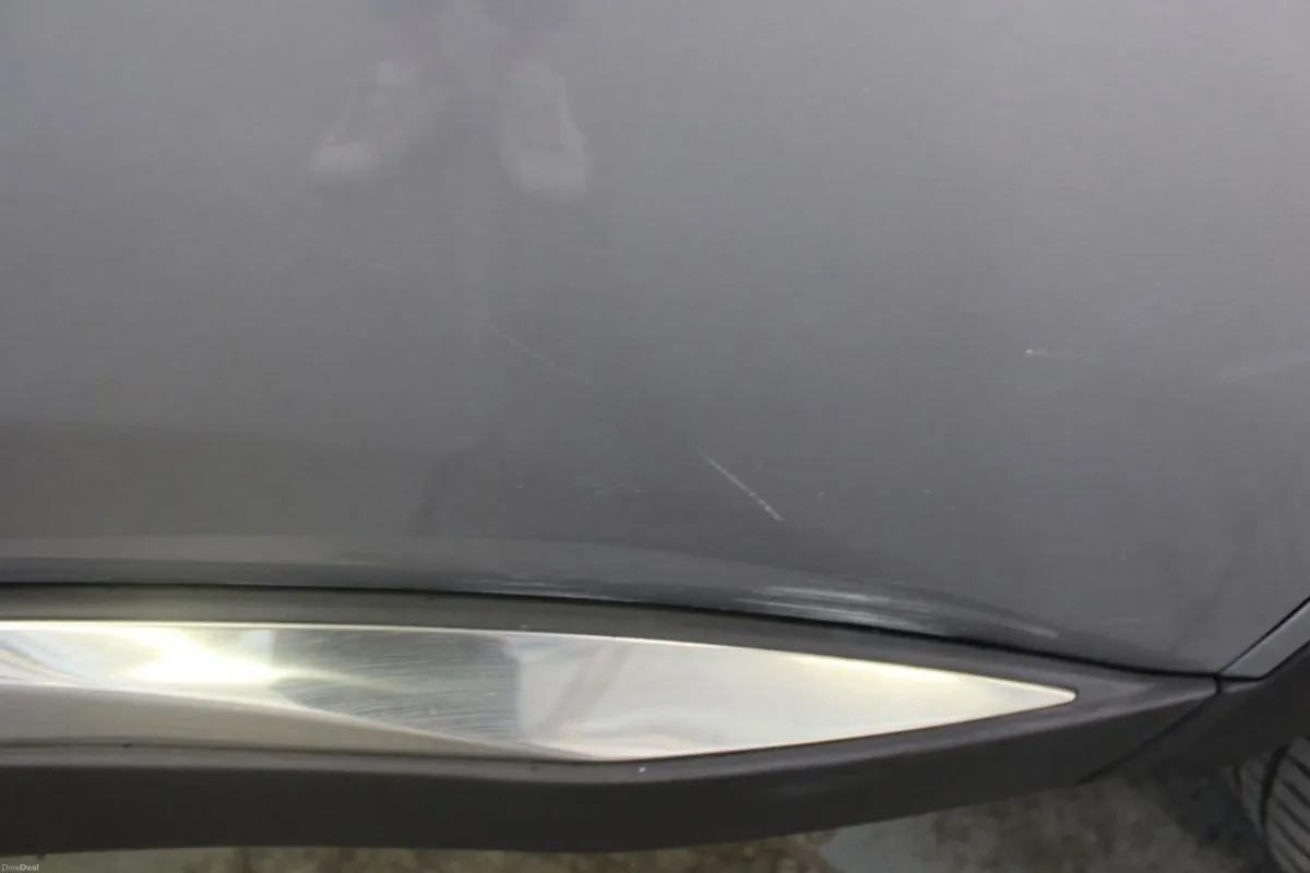 Peugeot 5008 1.5 BlueHDi 130bhp Allure - TENDER 26 - Image 4