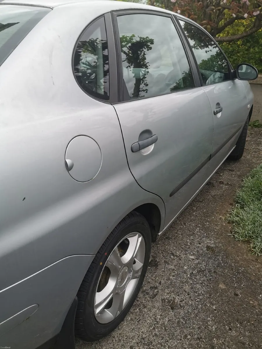 SEAT Cordoba 2008 - Image 2