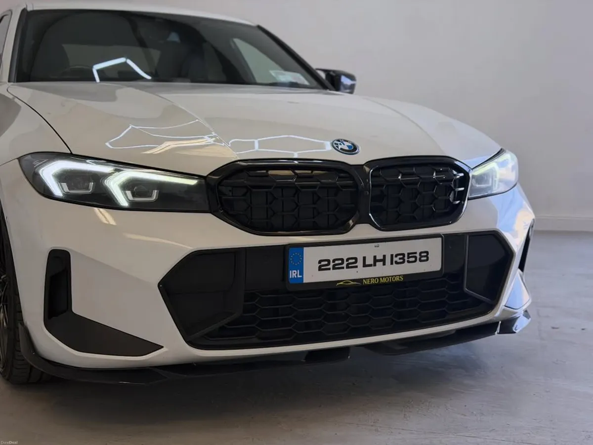 2022 BMW 330e MSPORT LCI MODEL - Image 2