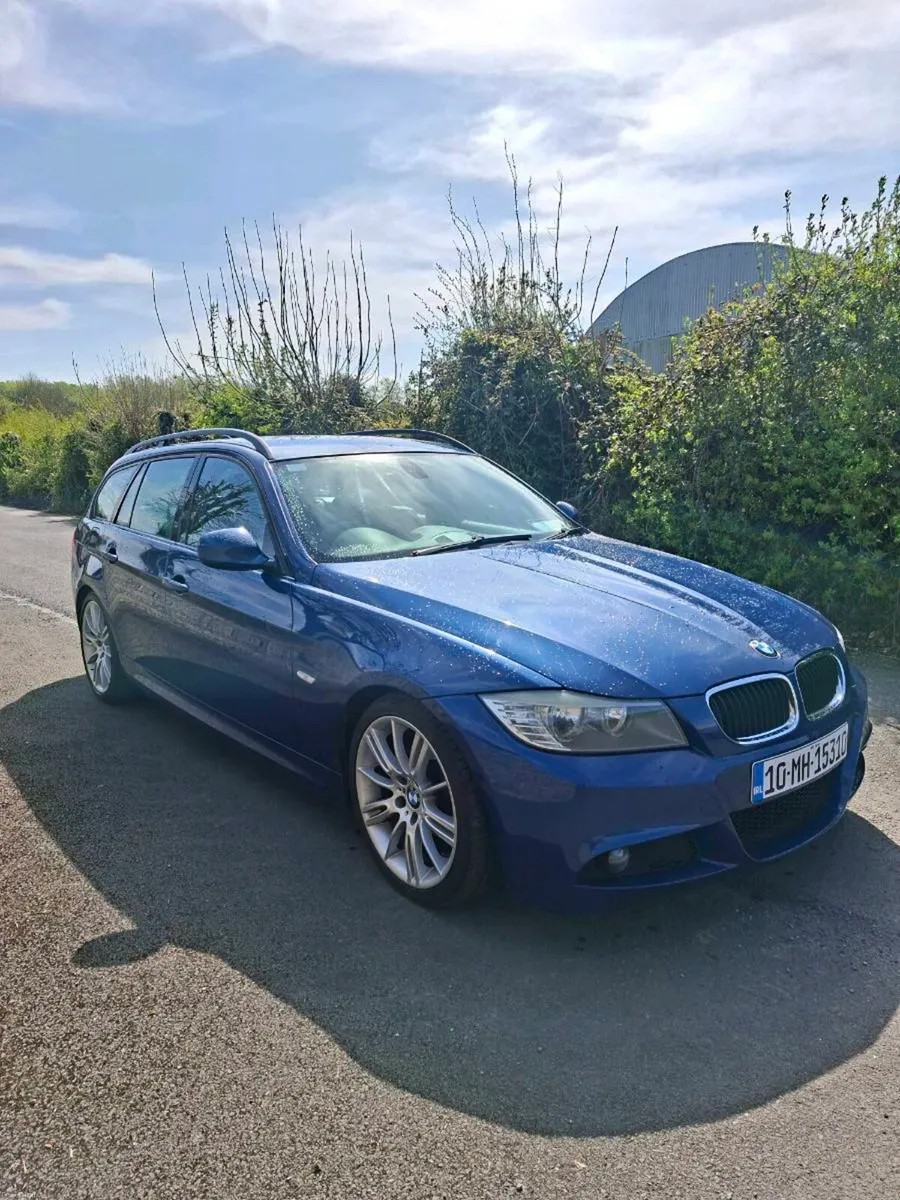BMW 320 ESTATE 2010 ONLY 159KM - Image 1